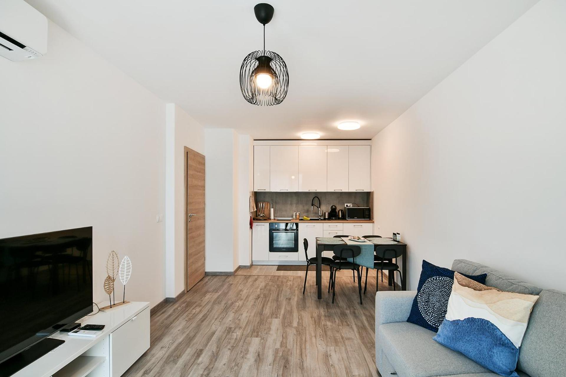Апартамент Free Parking Flats With Wifi And Pool *