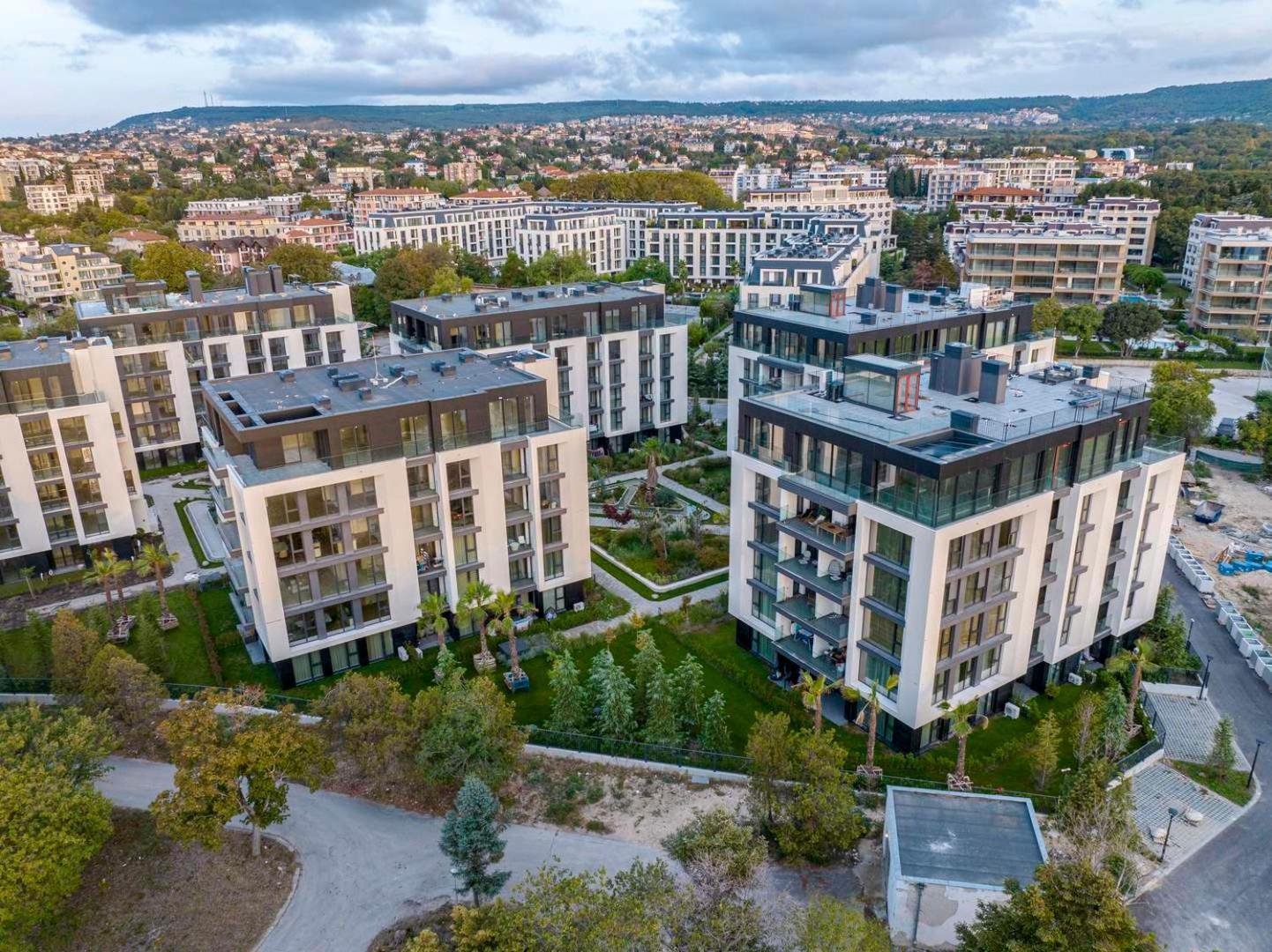 Free Parking Flats With Wifi And Pool Апартамент Варна